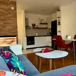 Comfortable Urban Anikal With Free Parking Apartamento *