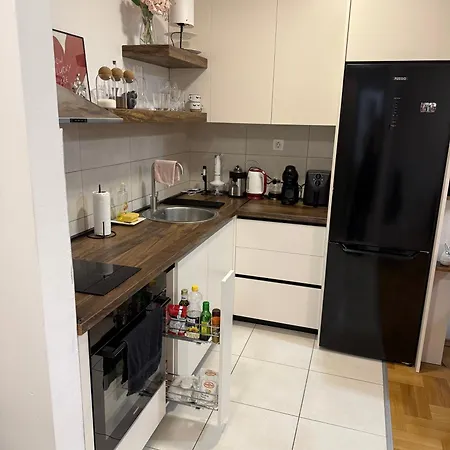 Apartment Comfortable Urban Anikal With Free Parking *