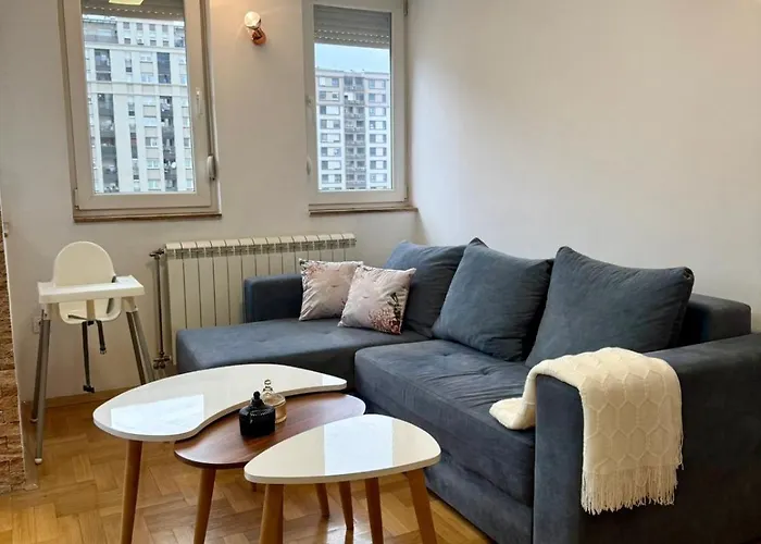 Comfortable Urban Anikal With Free Parking Skopje